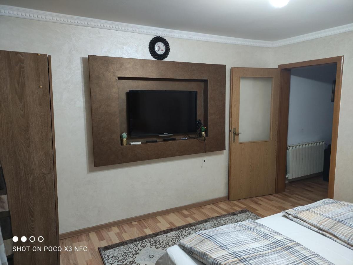 Apartmani Brod Zenica Exteriör bild
