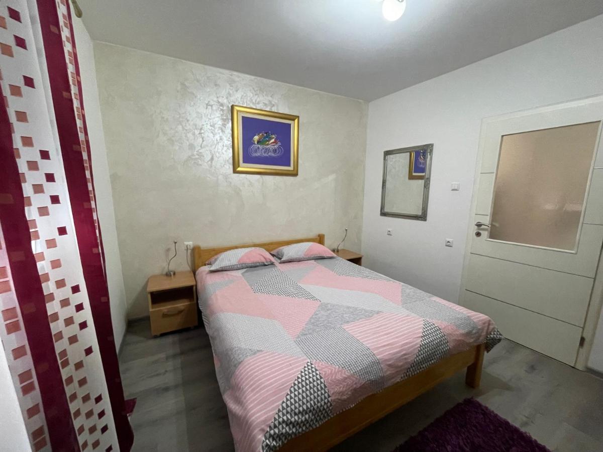 Apartmani Brod Zenica Exteriör bild