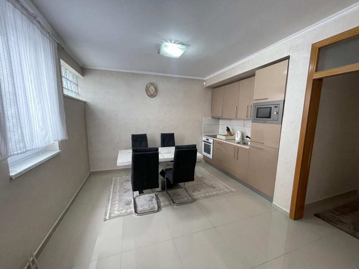 Apartmani Brod Zenica Exteriör bild